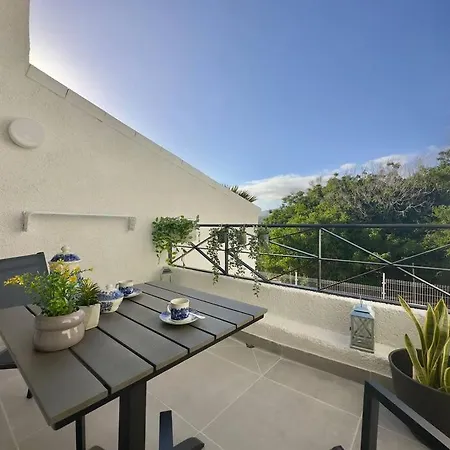 Modern 1b - Torviscas Apartment *